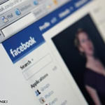 Frequent Facebook users are more likely to change their privacy settings. 